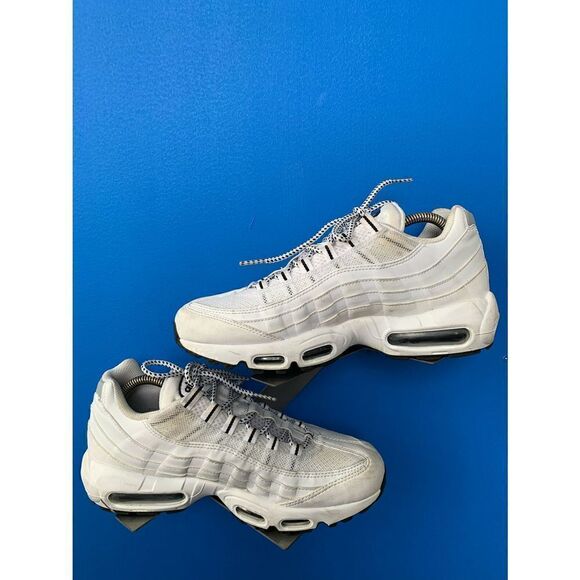 Nike Air Max 95 White Black 2015 609048-109 Size 8.5 - Picture 2 of 7